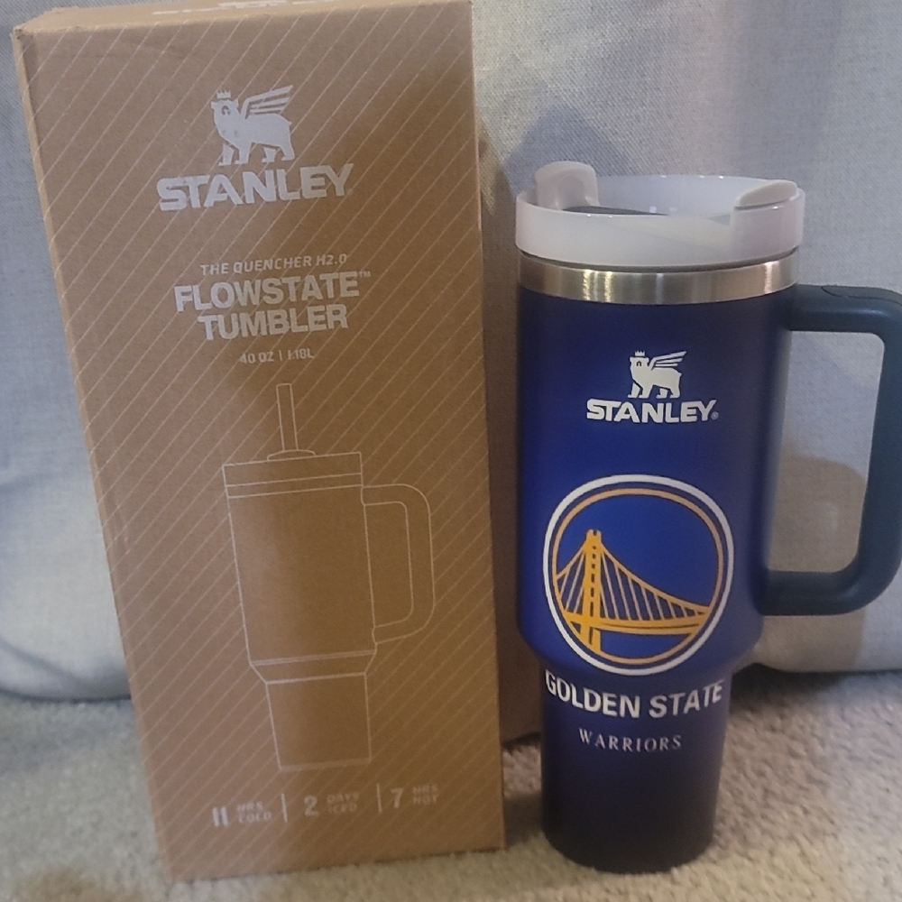 Stanley FlowState H2.0 40oz. Quencher With Custom Golden State Warriors Design
